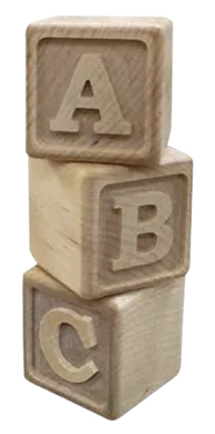 trois cubes en bois empilés