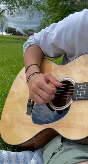 Joueuse de guitare